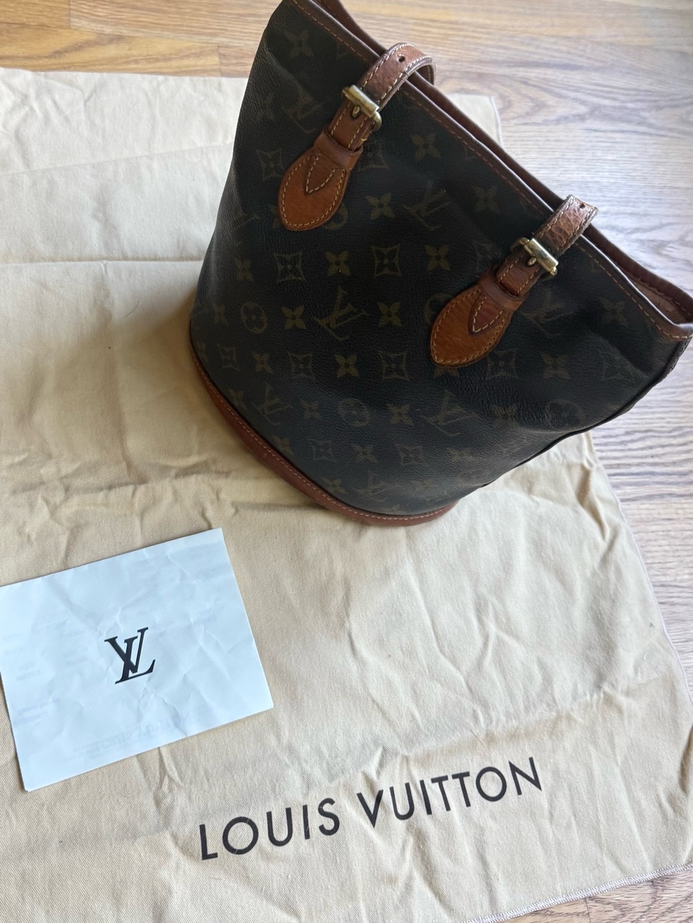 Louis Vuitton Petit Bucket PM Monogram Shoulder Bag M42238